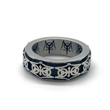 QUIETUS RING